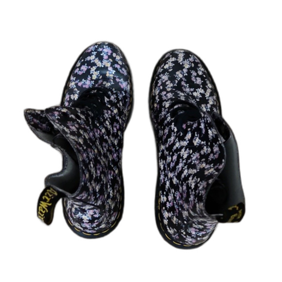Dr. Martens Women's Clemency Boot, Black Petit Floral, Size 11 - Picture 3 of 10